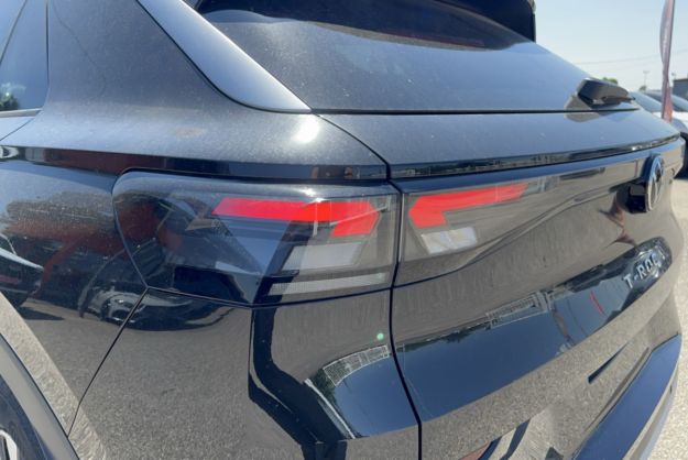 VOLKSWAGEN T-ROC ETSI 150 DSG LIFE PLUS