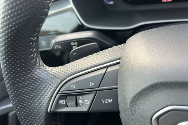 AUDI Q3 1.5 35 TFSI 150 S-TRONIC7 S-LINE