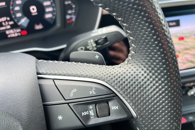 AUDI Q3 1.5 35 TFSI 150 S-TRONIC7 S-LINE