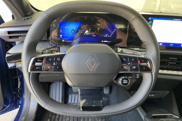RENAULT CLIO VI 6 TCE 115 TECHNO PLUS