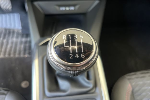 RENAULT CLIO VI 6 TCE 115 TECHNO PLUS