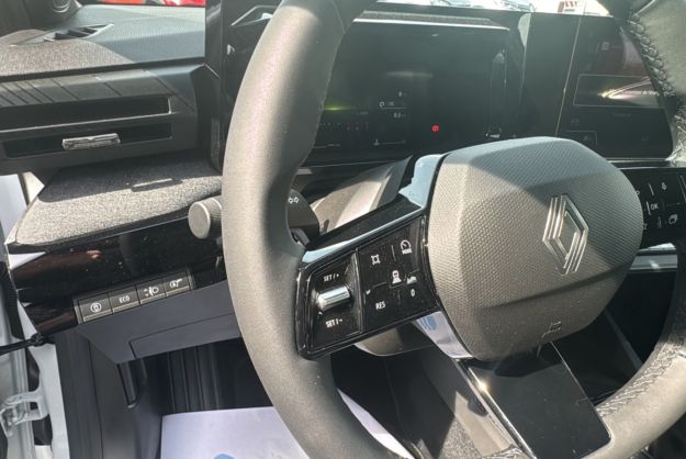 RENAULT CLIO VI 6 TCE 115 EVOLUTION