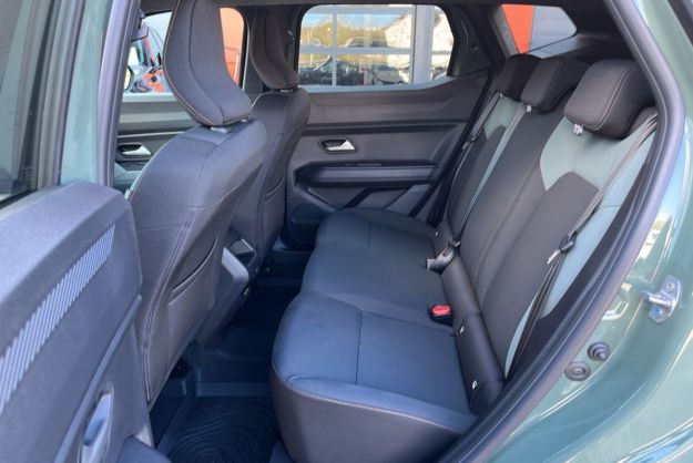 DACIA DUSTER HYBRID-G 150 4X4 EXTREME PLUS