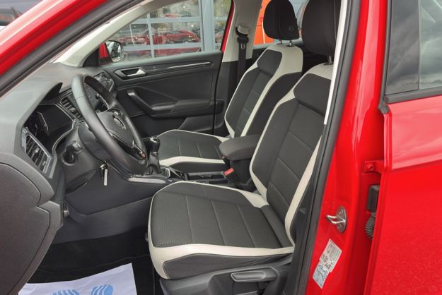 VOLKSWAGEN T-ROC 1.5 TSI 150 PREMIUM