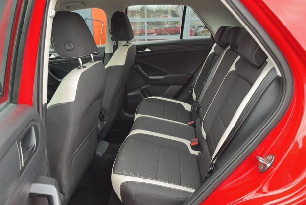 VOLKSWAGEN T-ROC 1.5 TSI 150 PREMIUM