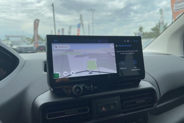 PEUGEOT RIFTER BLUEHDI 130 EAT8 ALLURE