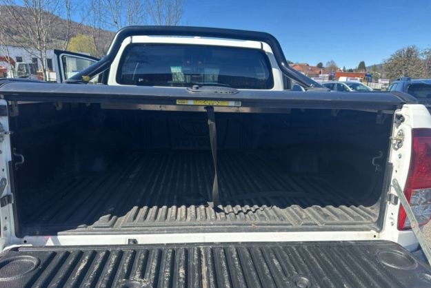 TOYOTA HILUX D4-D 150 BVA LEGENDE RIDEAU 4PL