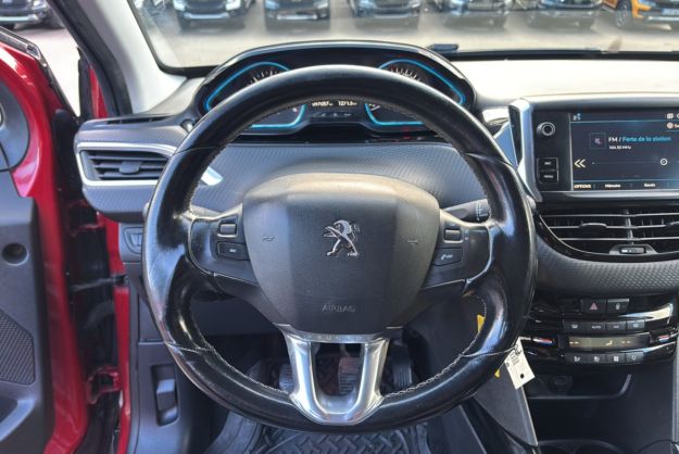 PEUGEOT 2008 1.6 BLUEHDI 120 ALLURE GRIP CONTROL