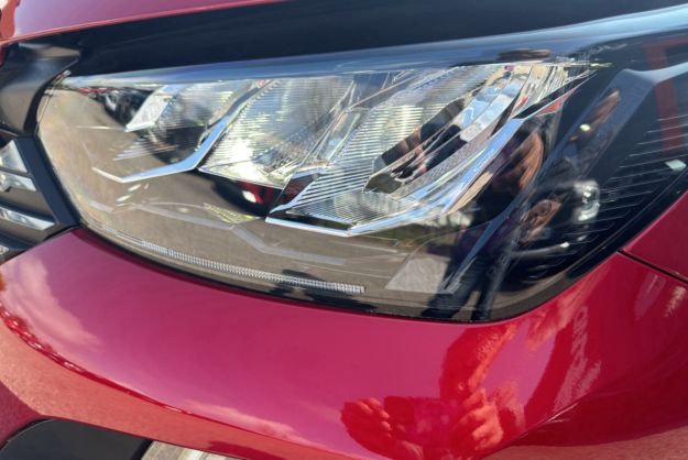 PEUGEOT 2008 HYBRID 145 E-DSC6 ALLURE PLUS