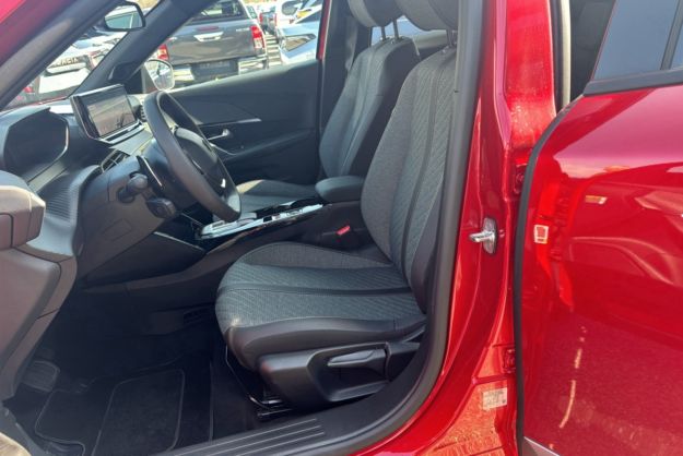 PEUGEOT 2008 HYBRID 145 E-DSC6 ALLURE PLUS