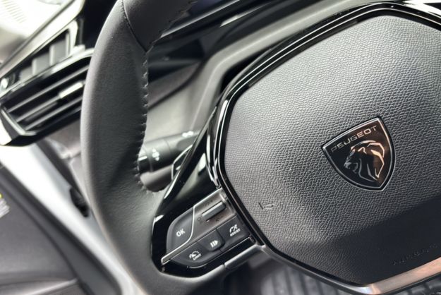 PEUGEOT 308 SW HYRID 145 E-DSC6 ALLURE PLUS