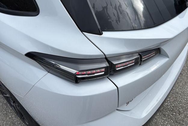 PEUGEOT 308 SW HYRID 145 E-DSC6 ALLURE PLUS