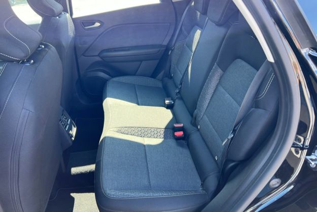 RENAULT CAPTUR 1.6 E-TECH 145 FULL HYBRID ZEN