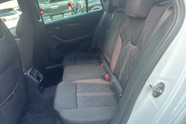 SKODA OCTAVIA COMBI RS 2.0 245