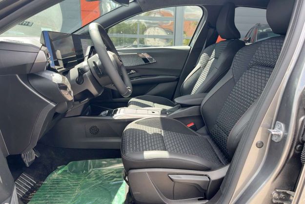 RENAULT CLIO 6 TCE 115 EDC TECHNO