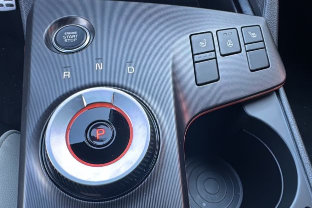 KIA SPORTAGE 1.6 T-GDI HEV 239 GT TOIT PANO