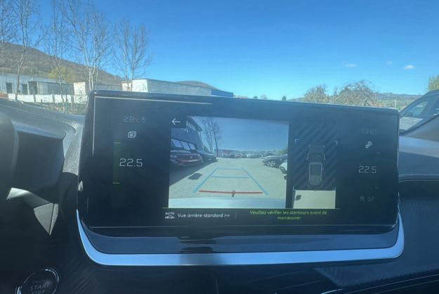 PEUGEOT 2008 1.2 PURETECH 130 EAT8 GT ATT