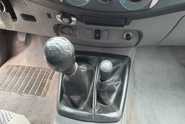 TOYOTA HILUX HILUX 2.5 D4-D 102 4X4 S.CAB