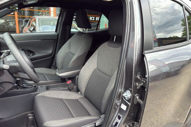 TOYOTA YARIS CROSS HYBRIDE 130 2WD DESIGN