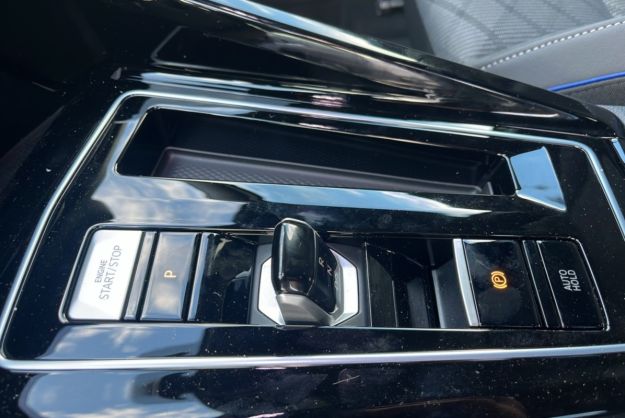 VOLKSWAGEN GOLF E-TSI 150 DSG R-LINE EDITION