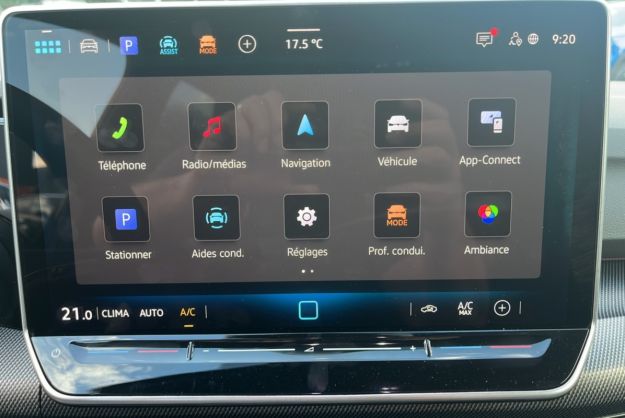 VOLKSWAGEN GOLF E-TSI 150 DSG R-LINE EDITION