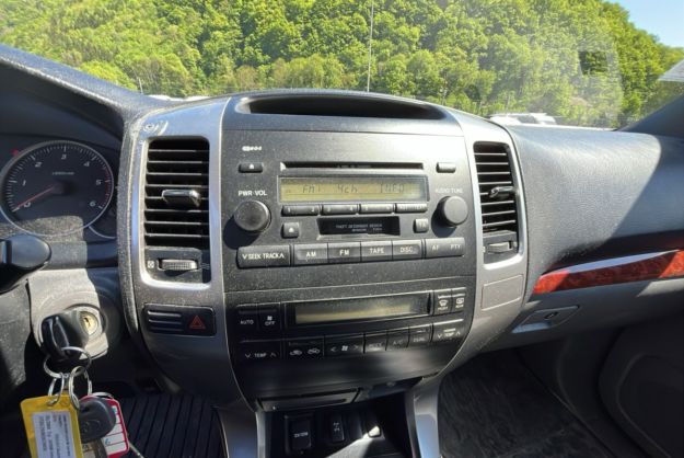 TOYOTA LAND CRUISER KDJ 120 3.0 D-4D 165 BVA