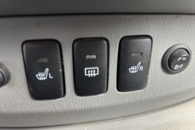 TOYOTA HILUX 2.5 D-4D 4WD 144 CV DOUBLE CABINE