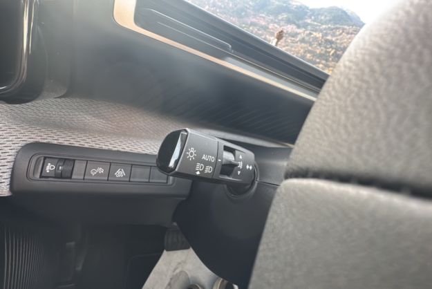 CITROEN C3 AIRCROSS HYBRID 145 E-DSC6 MAX 5P