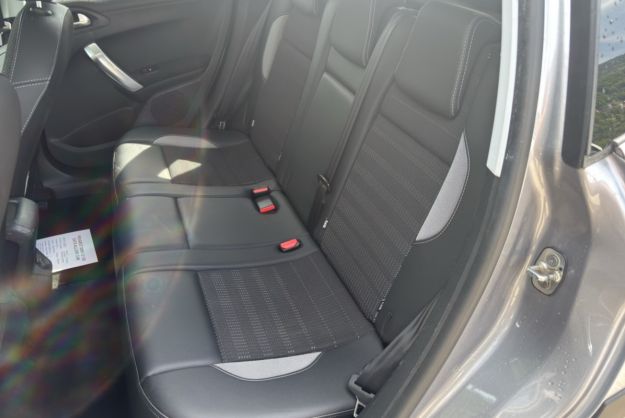 PEUGEOT 2008 1.2 130 EAT6 ALLURE CAM