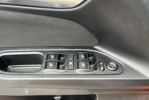 FIAT TIPO CROSS 1.5 FIREFLY 130 HYBRID DCT7