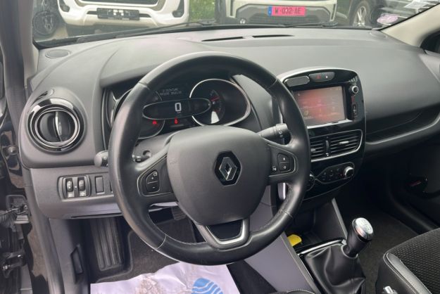 RENAULT CLIO TCE 90 INTENS