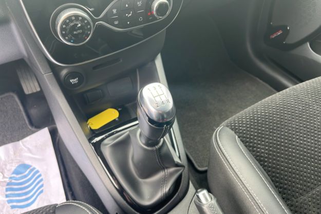 RENAULT CLIO TCE 90 INTENS