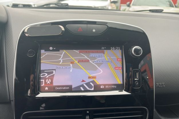 RENAULT CLIO TCE 90 INTENS