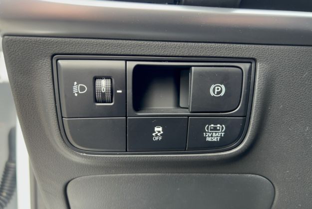 HYUNDAI TUCSON 1.6 T-GDI HEV 239 INITIA