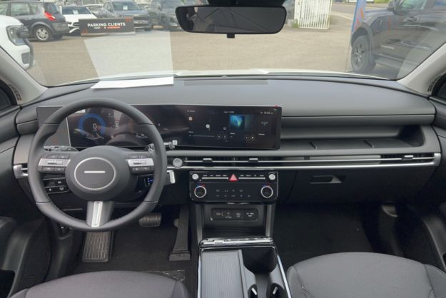 HYUNDAI TUCSON 1.6 T-GDI HEV 239 INITIA