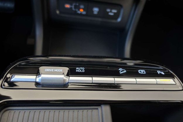 HYUNDAI TUCSON 1.6 T-GDI HEV 239 INITIA