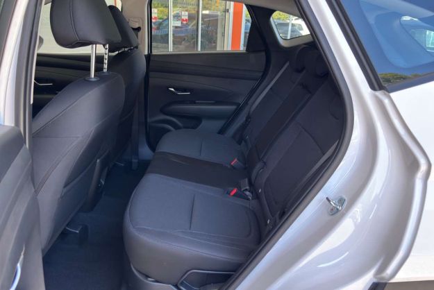 HYUNDAI TUCSON 1.6 T-GDI HEV 239 INITIA