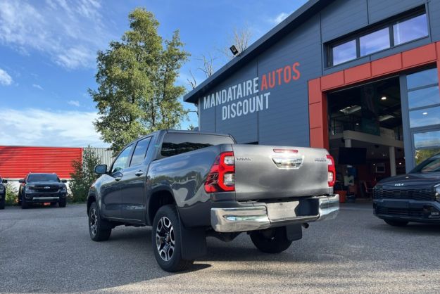 TOYOTA HILUX 2.4 D4-D 150 BVA EXECUTIVE CUIR 4PL