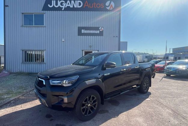 TOYOTA HILUX 2.8 204 BVA INVINCIBLE 4PL