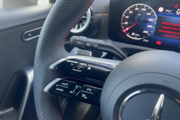 MERCEDES CLASSE A 200 7G-DCT AMG LINE
