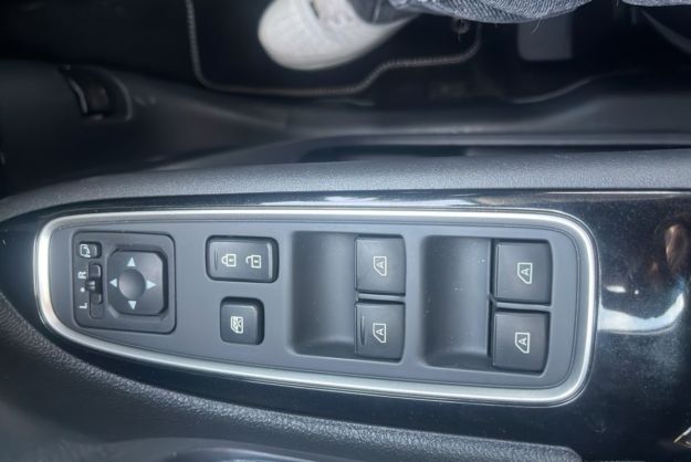 MITSUBISHI OUTLANDER 2.4 PHEV 224 4WD BUSINESS