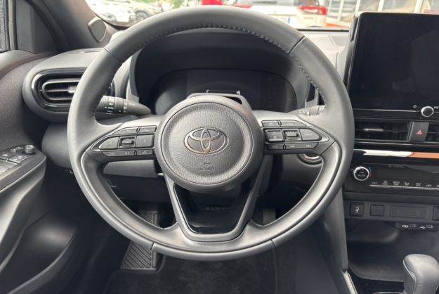 TOYOTA YARIS CROSS HYBRIDE 130 DESIGN CARGO