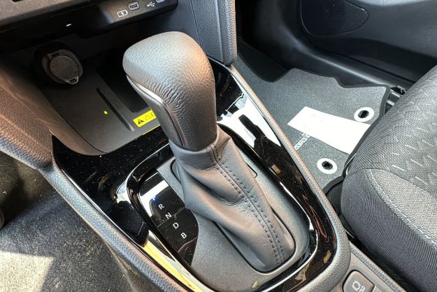 TOYOTA YARIS CROSS HYBRIDE 130 DESIGN CARGO