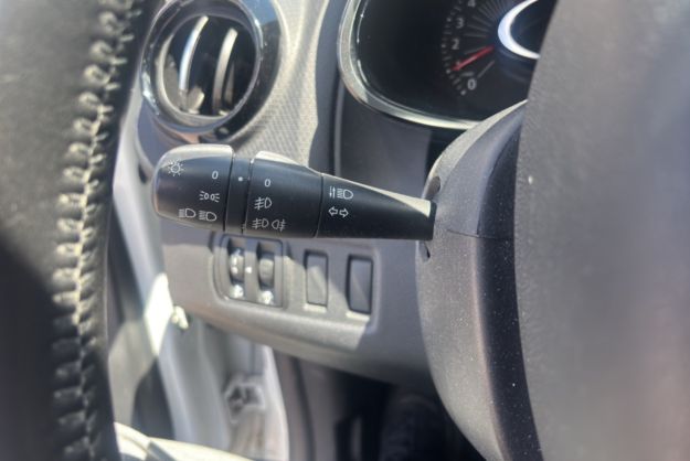 RENAULT CLIO IV TCE 90 BUSINESS