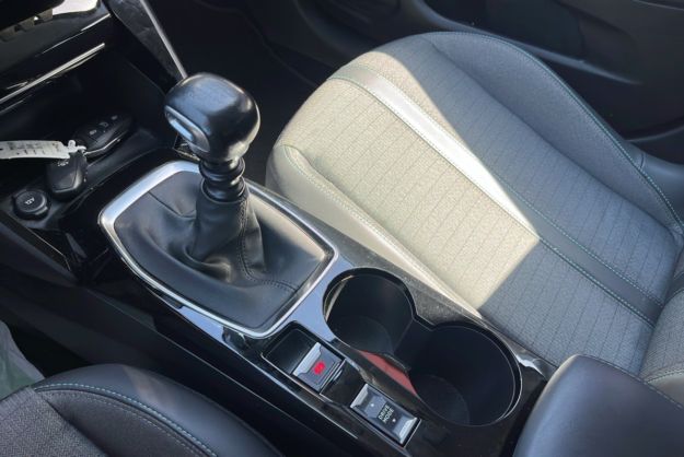 PEUGEOT 208 1.2 100 ALLURE PLUS KEYLESS CAM