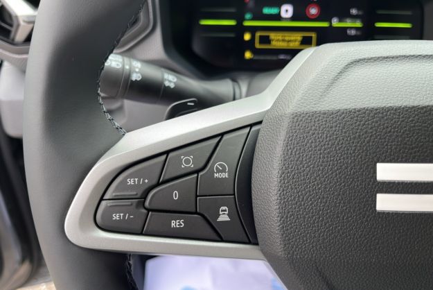 DACIA DUSTER HYBRID-G 150 4X4 JOURNEY PLUS
