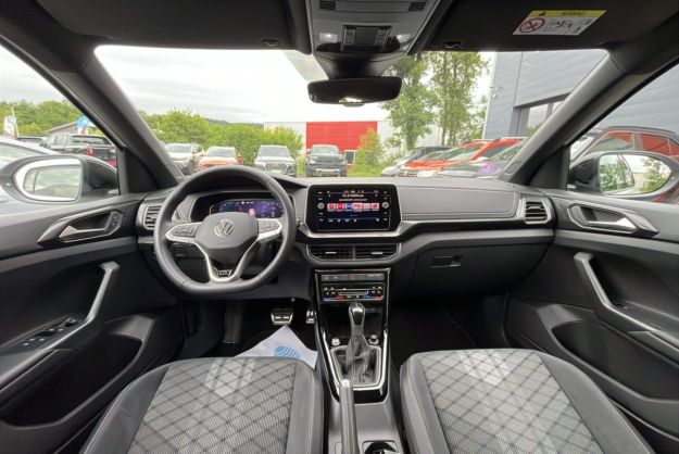 VOLKSWAGEN T-CROSS TSI 116 DSG R-LINE PLUS