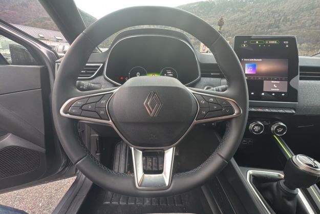 RENAULT CLIO V TCE 100 ECO-G TECHNO PLUS