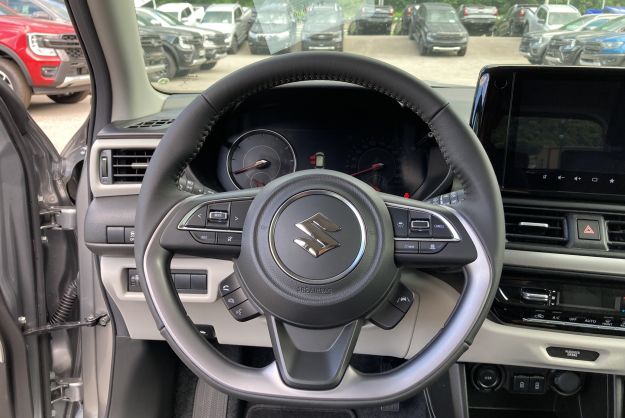 SUZUKI SWIFT 1.2 DUALJET HYBRID ALLGRIP PACK