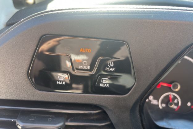 VOLKSWAGEN CADDY LIFE 2.0 TDI 122